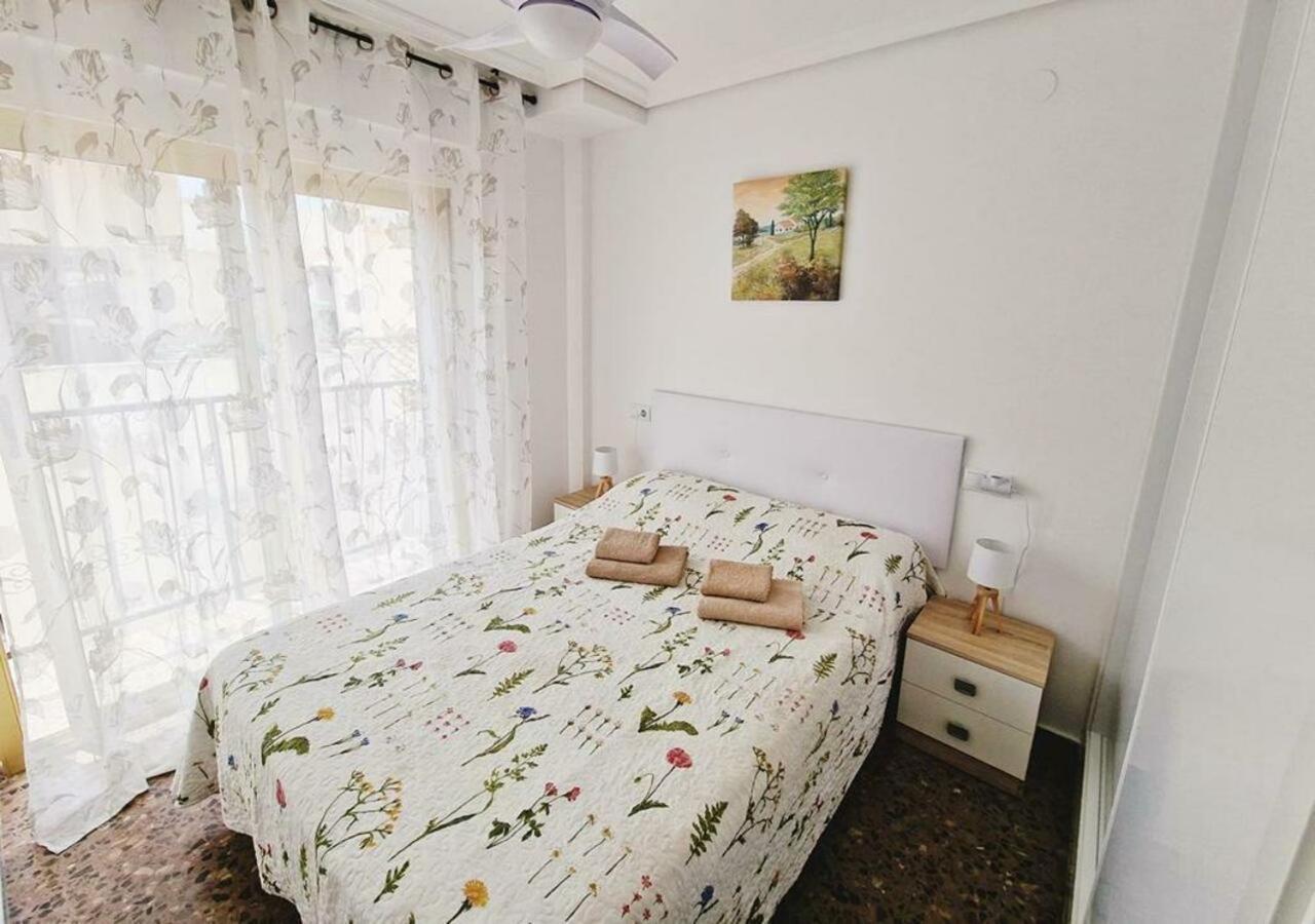 Carmen Apartments Benidorm Bagian luar foto