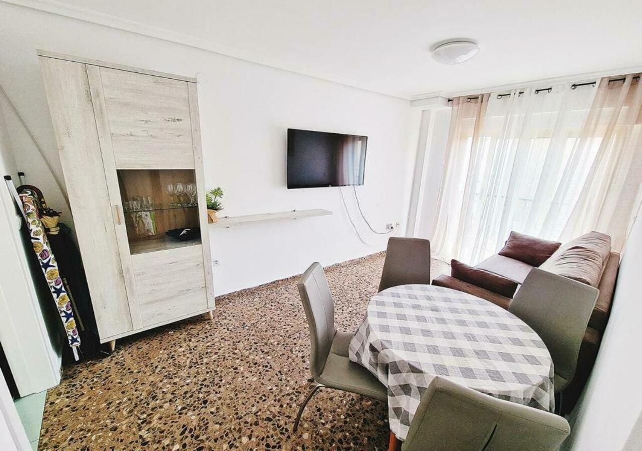 Carmen Apartments Benidorm Bagian luar foto