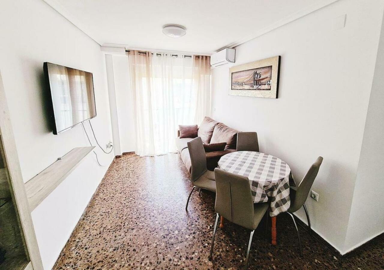 Carmen Apartments Benidorm Bagian luar foto
